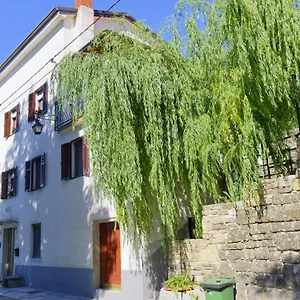 Apartment Smile By Rent Istria, Groznjan